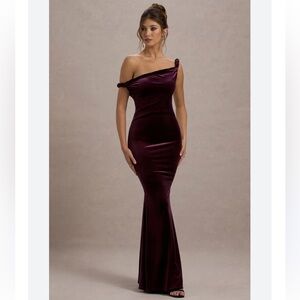 Club L London Burgundy Off-Shoulder Maxi Dress